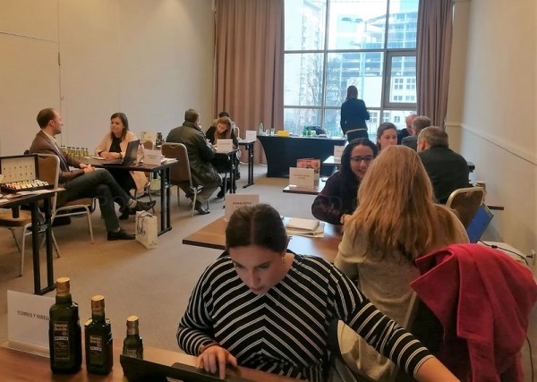 NUEVE FIRMAS ANDALUZAS DE ALIMENTACIÓN Y BEBIDAS CELEBRAN MÁS DE UN CENTENAR DE ENTREVISTAS DE NEGOCIOS EN POLONIA