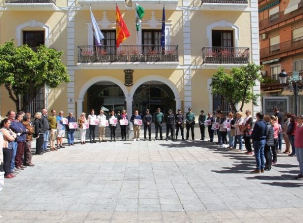 Almuñécar guardará este miércoles cinco minutos de silencio por las víctimas de Violencia de Género