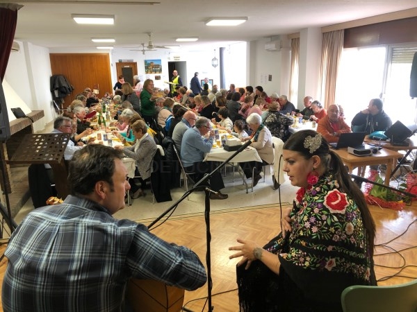 Los mayores de Órgiva celebran sus bodas de Oro