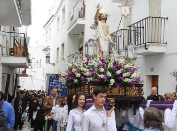 Exposición benéfica de fotografías de la Semana Santa de La Herradura