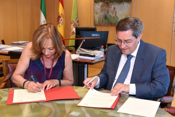 Diputación refuerza su apoyo al proyecto "Vacaciones en Paz" destinado a niños y niñas saharauis