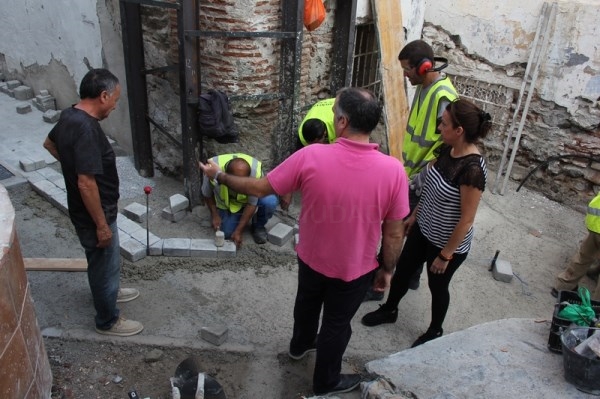 Una inversión de 158.530€  revitaliza la calle Morería Alta del barrio del Castillo de San Miguel de Almuñécar