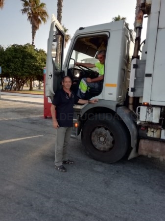INICIO CAMPAÑA RECOGIDA DE RESIDUOS PUERTA A PUERTA EN PASEO MARÍTIMO PLAYA.