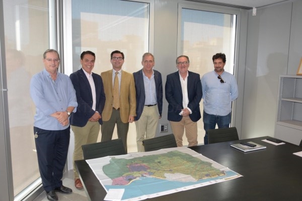 El Ayuntamiento de Motril desbloquea  la modificación del PGOU que permitirá ampliar el suelo para invernaderos