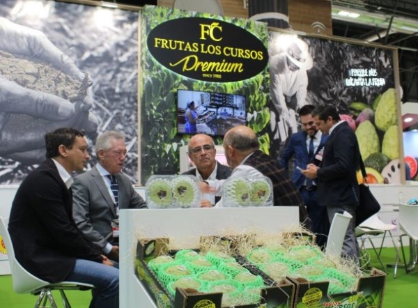 Las comercializadoras de Almuñécar reciben el apoyo del Ayuntamiento en Fruit Attraction