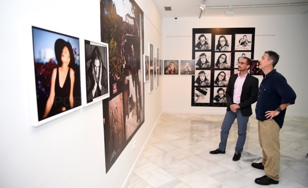 Diputación acoge la primera exposición individual del fotógrafo Santiago Bueno