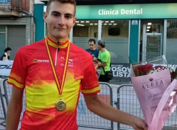 El deporte de Almuñécar está de enhorabuena con el fichaje de Carlos Rodríguez Cano por el mejor equipo del mundo INEOS