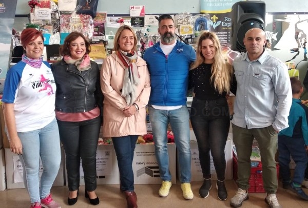 La alcaldesa de Motril felicita a la asociación Run Run por su importante implicación solidaria
