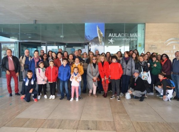 Medio centenar de sexitanos visitaron Museos de Málaga a través el Área Municipal de Juventud de Almuñécar