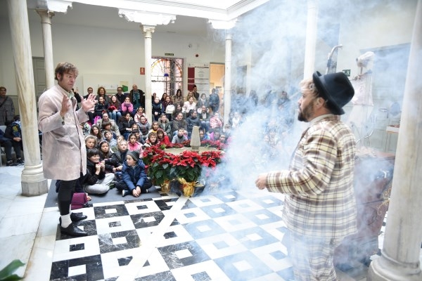Más de 400 escolares de la provincia participan en el “Caleidoscopio Navideño” de Diputación