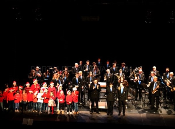 La Banda Municipal de Música de Almuñécar ofreció su popular Concierto de Navidad