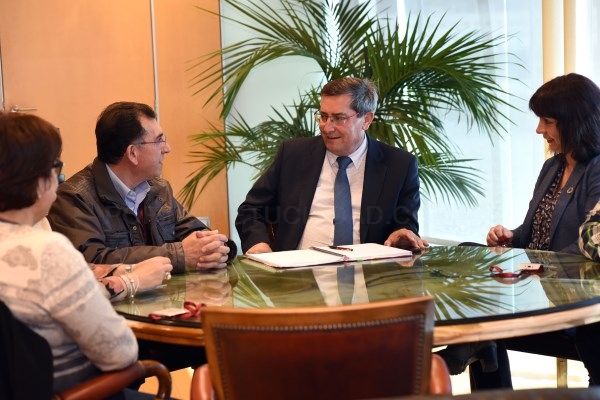 El presidente de la Diputación recibe a la nueva junta directiva de Borderline Granada