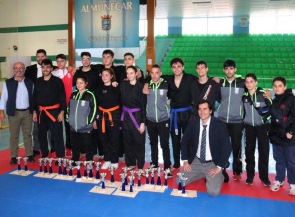 Los kenpocas de Almuñécar sumaron una treintena de preseas en el Andaluz Sénior