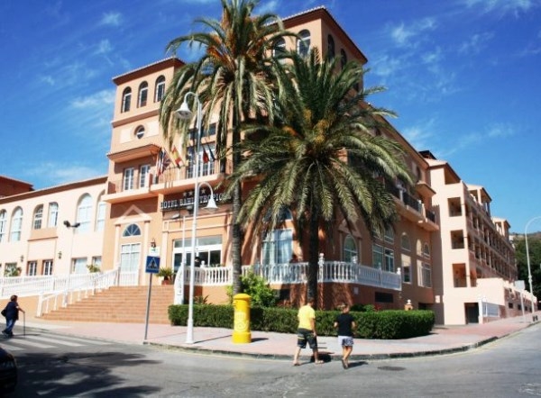 El Ayuntamiento de Almuñécar agradece la sensibilidad y atención de los hoteles para con los turistas alojados