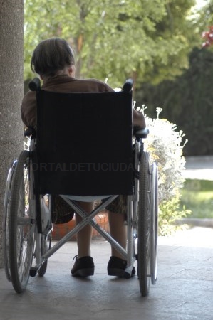 La red de protección social de Diputación ha atendido a más de 22.000 personas vulnerables desde que comenzó la crisis
