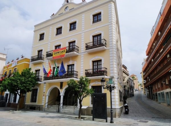 El Ayuntamiento de Almuñécar fija los horarios de atención al público en esta fase 1 de la desescalada
