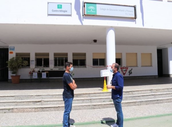 Educación agradece el apoyo y colaboración del Ayuntamiento de Almuñécar con los centros educativos
