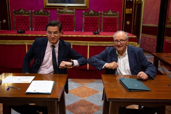 El Ayuntamiento de Granada y la Federación de Hostelería y Turismo impulsan el primer sumidero de CO2 de Andalucía