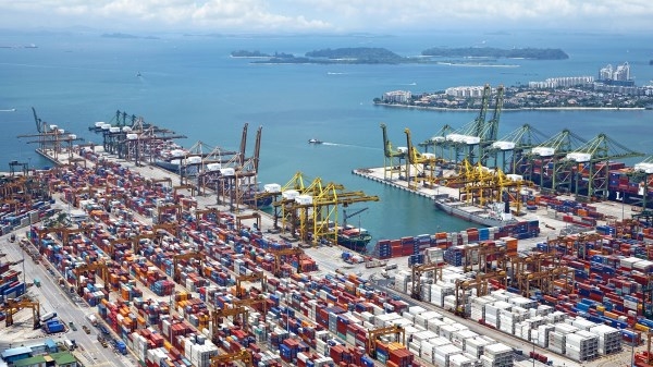 Las exportaciones andaluzas bajan un 14,8% entre enero y mayo, 2,4 puntos menos que la media de España