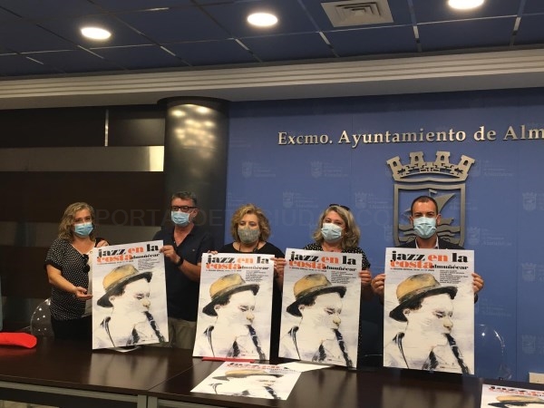 El contrabajista Javier Colina recibirá la Medalla de Oro de la 33º edición del Festival Internacional de Jazz en la Costa