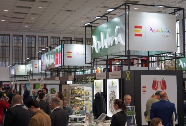 Andalucía alcanza de nuevo cifras récord en las exportaciones de frutas y hortalizas con 3.575 millones de euros y un alza del 6%