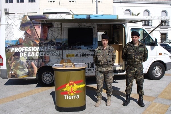 El Ejército de Tierra se promociona este viernes y lunes en Almuñécar