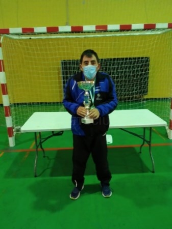 Un granadino, usuario del Centro Reina Sofía, campeón andaluz de Tenis de Mesa Adaptado