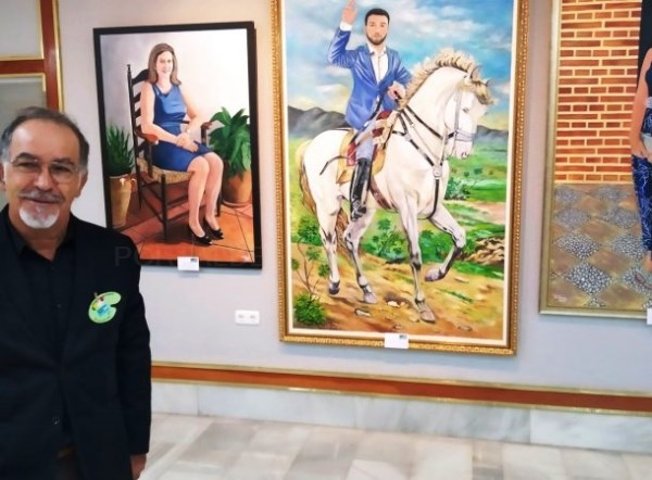La sala de exposiciones de la Casa de la Cultura de Almuñécar acoge la exposición de pintura José Cabrera y sus invitados
