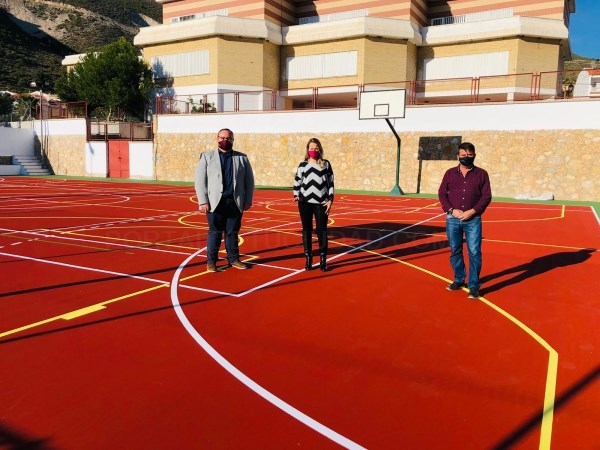 Ayuntamiento y Diputación unen esfuerzos para ofrecer espacios saludables a los más jóvenes