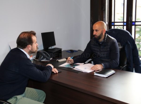 Almuñécar adjudica a la sociedad estatal SEGITTUR el diagnóstico integral y plan de acción para hacer un Destino Turístico Inteligente (DTI)