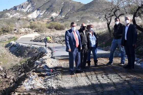 Diputación invierte más de 550.000 euros en la mejora de infraestructuras y equipamientos en Beas de Granada