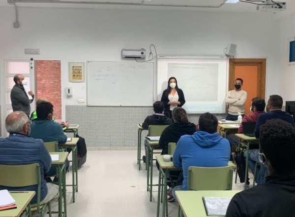 Almuñécar forma a 25 personas en un Curso Básico de Aplicador de Productos Fitosanitarios