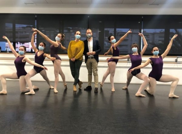 El Centro Aromar de Almuñécar ofertará la enseñanza profesional de Danza Clásica y Contemporánea