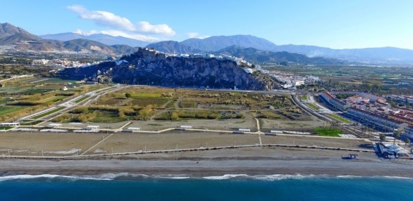 La playa de la Guardia de Salobreña obtiene una Bandera Azul
