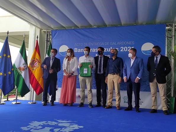 El Grupo Marinas del Mediterráneo izará las banderas azules de sus tres puertos deportivos en los próximos días
