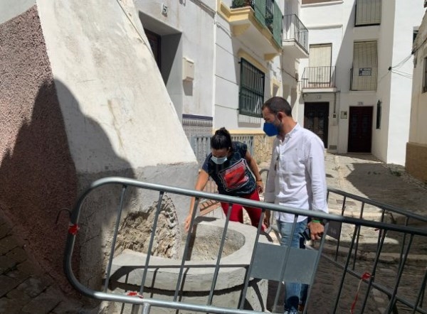 Almuñécar quiere recuperar los tradicionales grifos o pilares de abastecimiento en el casco antiguo