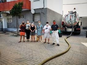 Acción Social soluciona los problemas de insalubridad en varios edificios de Almirante Cervera en el Varadero