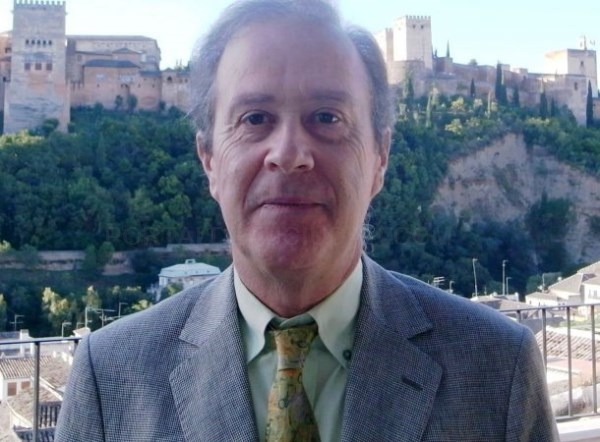 El arquitecto del CSIC Antonio Orihuela habla este miércoles en el parque El Majuelo sobre la “Almuñécar Nazarí”