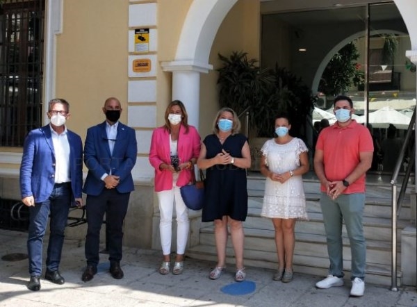 La Directora General de Innovación y Calidad Turística de la Junta visita Almuñécar para conocer los proyectos de Turismo Andaluz en el municipio