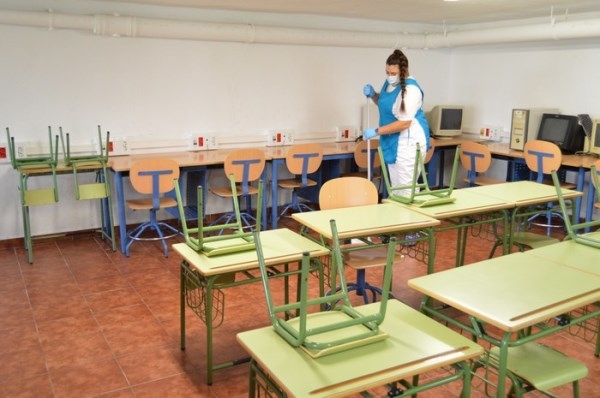 El Ayuntamiento finaliza la puesta a punto de los centros escolares de cara al inicio del nuevo curso