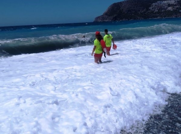 El servicio de Socorristas de Playa de Almuñécar y La Herradura ha realizado más de 2.600 intervenciones durante este verano