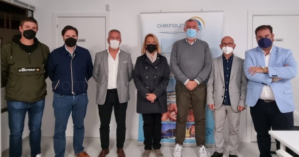 La presidenta del PP de Motril y su Comité Ejecutivo avalan y respaldan la labor de la Asociación de Chiringuitos de la Costa Tropical