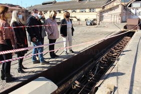 La limpieza del canal conductor de la caña: un paso más hacia el ‘Abierto por obras’ de la Fábrica del Pilar