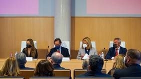 La alcaldesa de Motril destaca el valor y el compromiso de Julio Rodríguez como nuevo presidente de la Cámara de Comercio