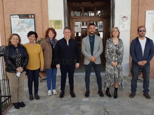 El diputado de Turismo resalta el enorme potencial de Moclín en su visita a la localidad del Poniente