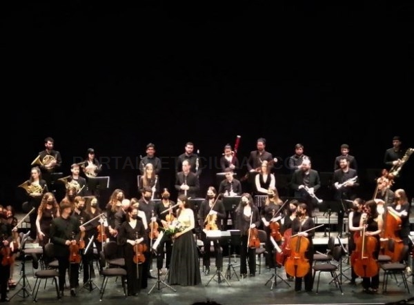 La joven Orquesta Mediterránea ofreció este domingo en Almuñécar un bello y gran concierto dedicado a la primavera