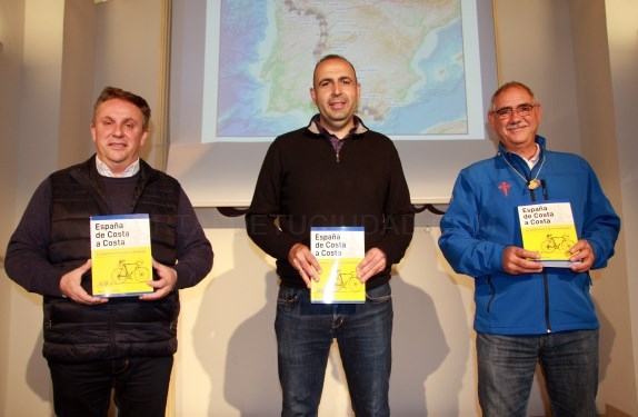Editada la primera guía de viaje del Camino Mozárabe de Santiago en bicicleta