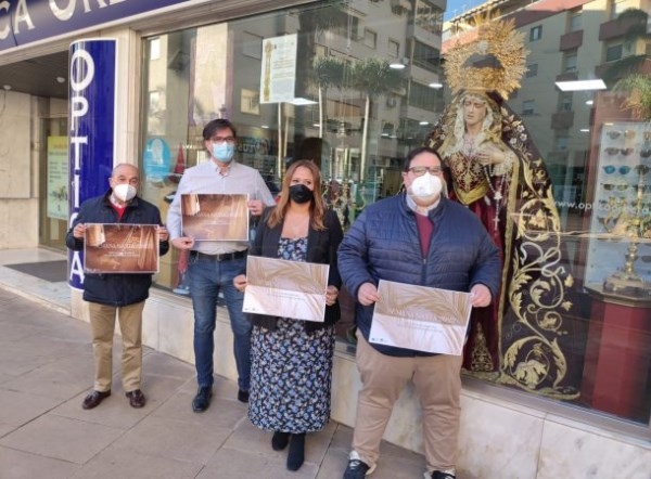 Almuñécar impulsa una campaña de apoyo al comercio local con motivo de la Semana Santa