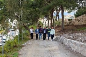 El Ayuntamiento mejora el sendero peatonal anexo al Santuario de Nuestra Señora de la Cabeza