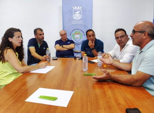 El alcalde de Almuñécar se reúne con la Junta Central de Usuarios de los ríos Verde, Seco y Jate para conocer la problemática del campo sexitano